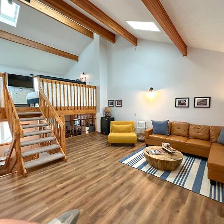 Fun Family Home Near Cedar Point サンダスキー エクステリア 写真